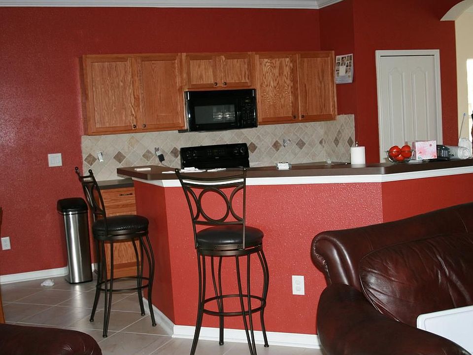 tiled kitchen 