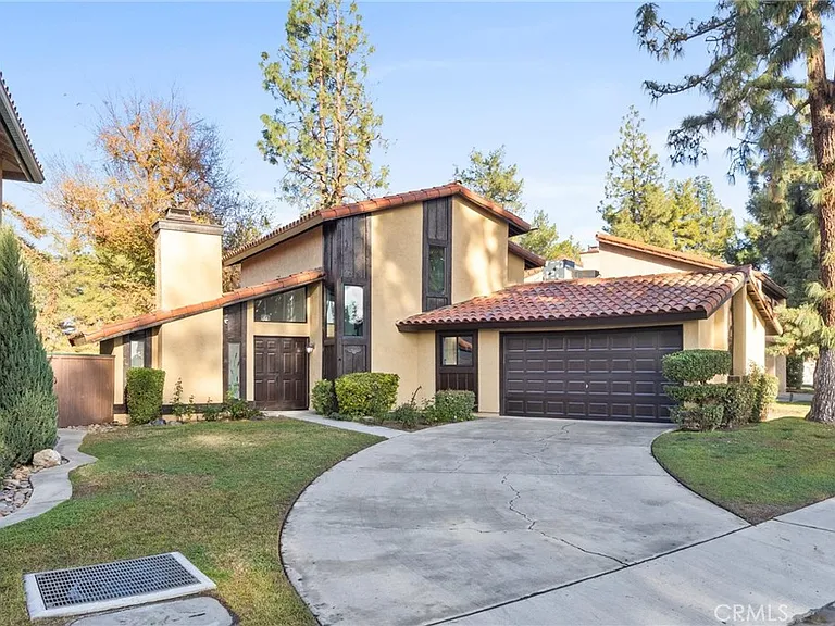 4157 Pinewood Lake Dr — Photo 2