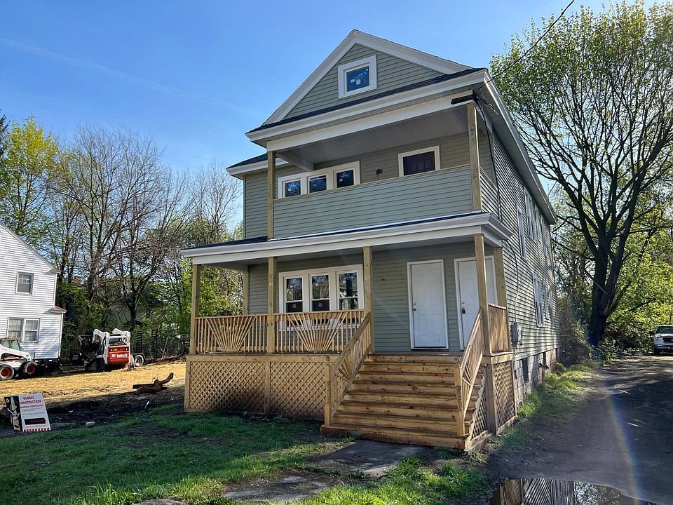 1st image of 125-27 Hope Ave