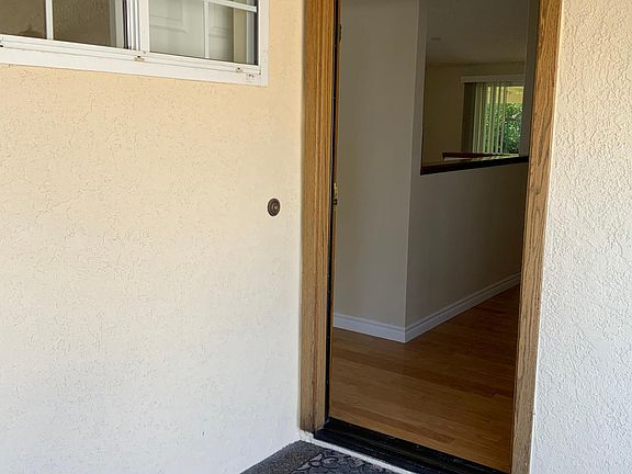 5th image of 7039 Hoover Way