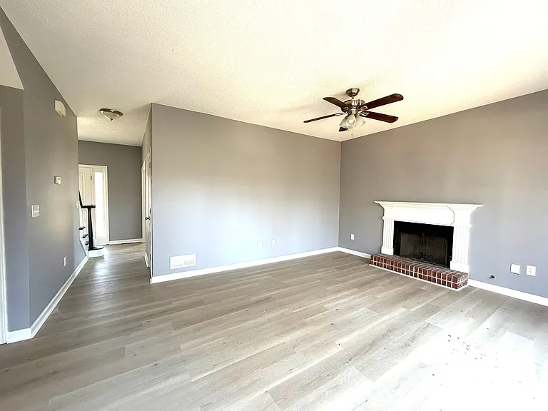 2205 Springer Walk — Photo 7