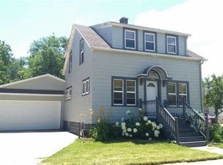 230 3rd St, Fond Du Lac, WI 54935