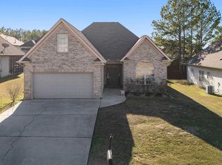 2053 Highview Way, Calera, AL 35040