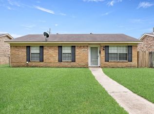 2321 Gladys St, Beaumont, TX 77702