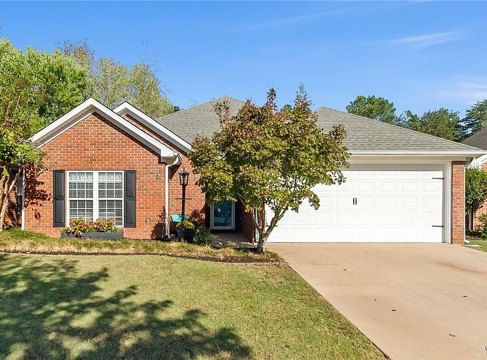 1st image of 3954 Whirlaway Dr