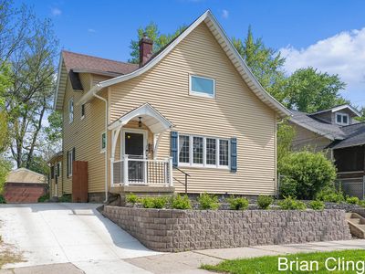 117 Palmer St NE, Grand Rapids, MI, 49505