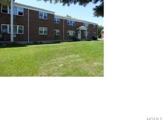 101 Cartwheel Ct APT 10, Washingtonville, NY 10992