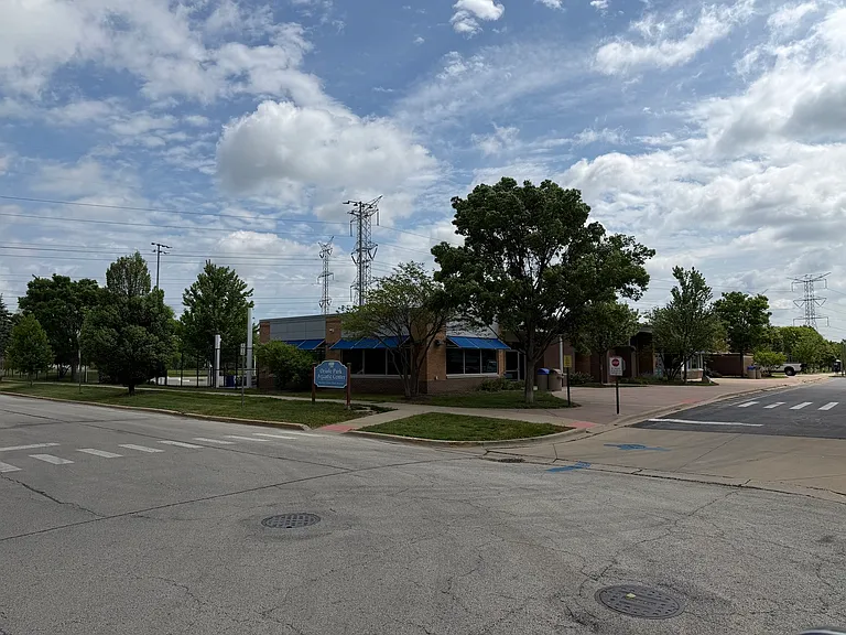 8908 Ozark Ave — Photo 24