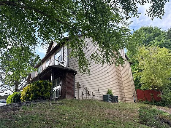 2nd image of 2402 Merrion Park Ct