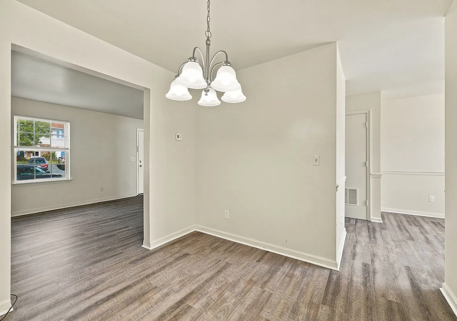 1645 Townwood Court — Photo 4
