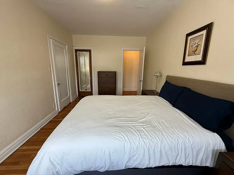 New King Edward Apartments — Photo 413