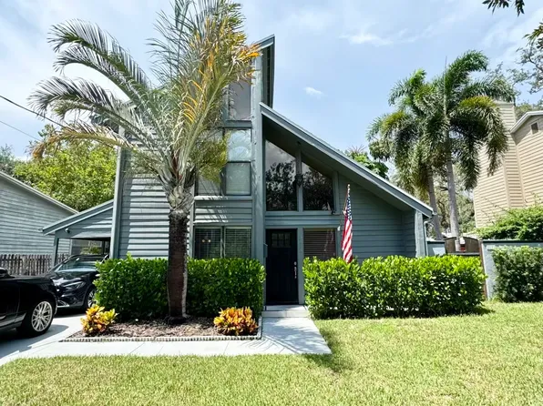 3103 W Knights Ave, Tampa, FL 33611