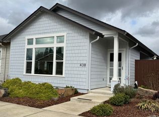438 Cheney Loop, Central Pt, OR 97502