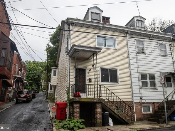 801 W Norwegian St, Pottsville, PA 17901