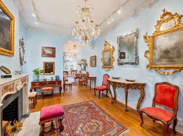 36 East 73rd Street image 9 of 23