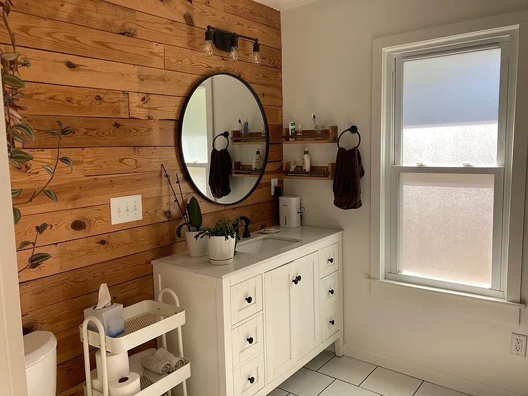 609 N Maple St — Photo 18