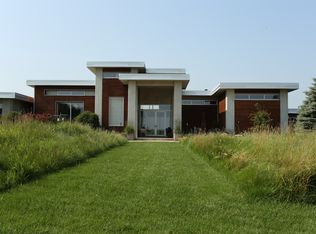 6838 Skyevale Ct NE, Ada, MI 49301