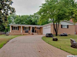 623 Hemlock Dr SE, Huntsville, AL 35803