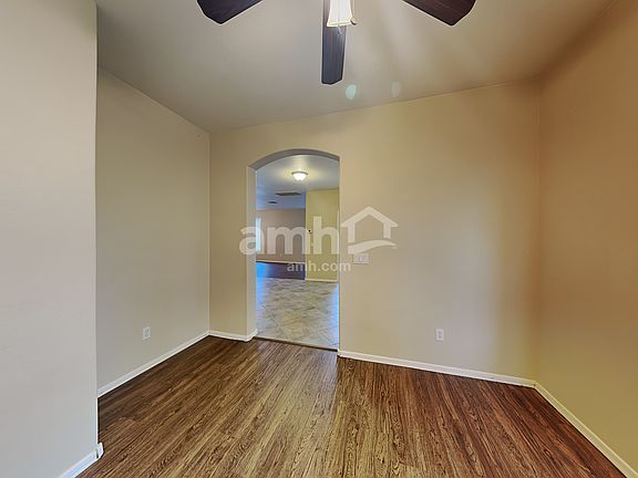 3rd image of 41156 N Vine Ave