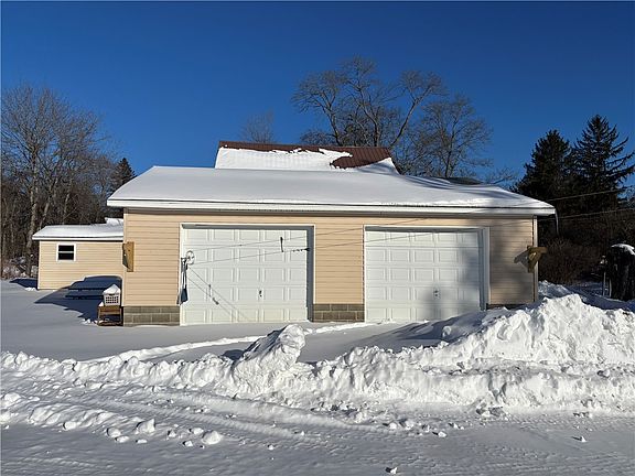 3rd image of 14063 Wilcox Rd