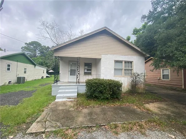 123 Anderson Avenue N, Whistler, AL 36612