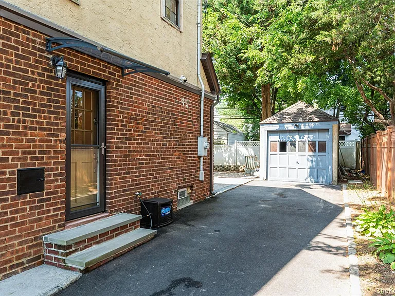 7 Bayview Ter — Photo 30