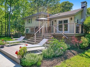 3 Crab Creek Rd, Shelter Island Heights, NY 11965