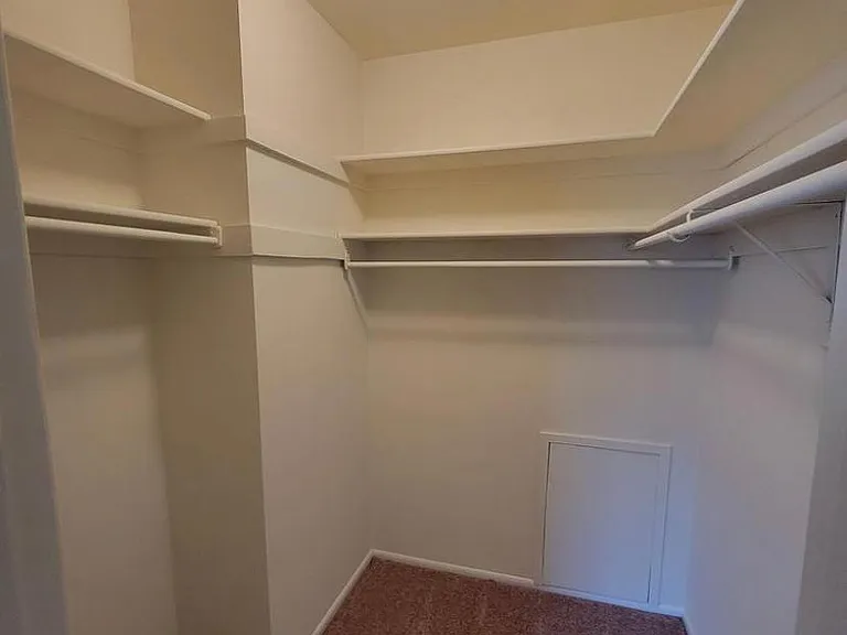 10206 Prince Pl — Photo 10