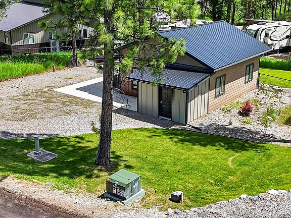 3rd image of 118 Salmon Dr