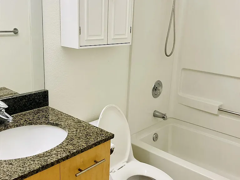 7405 Charmant Dr #2004 — Photo 20