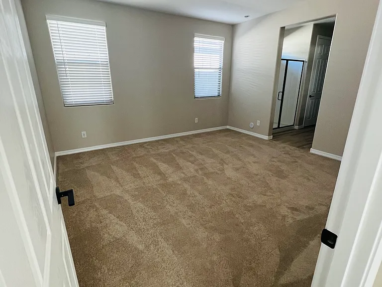 946 W Macaw Dr — Photo 13