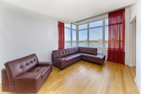 Rented by Halstead Real Estate | media 7