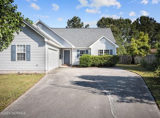 113 Chestnut Ct, Jacksonville, NC 28546
