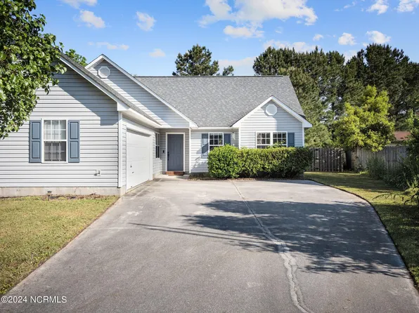 113 Chestnut Court, Jacksonville, NC 28546