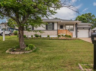 211 Spring Meadows Pkwy, Branson, MO 65616
