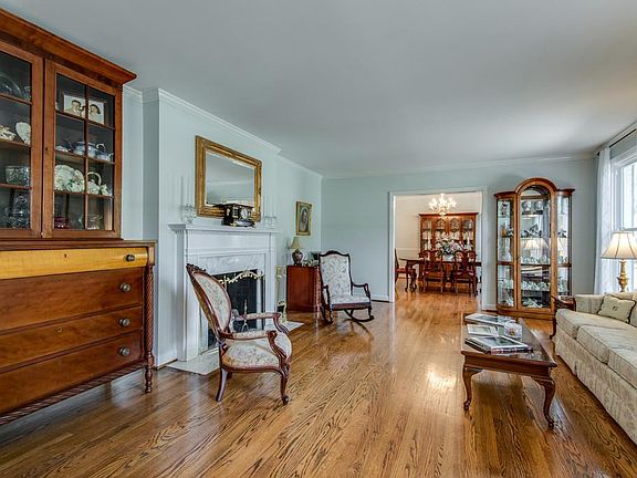 5th image of 705 Brindley Dr