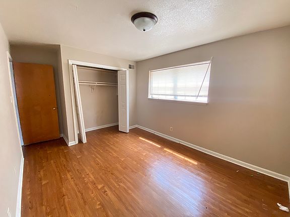 5th image of 222 N Haworth Ave #2&3