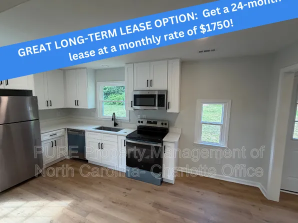 1712 Blandford Dr, Charlotte, NC 28262