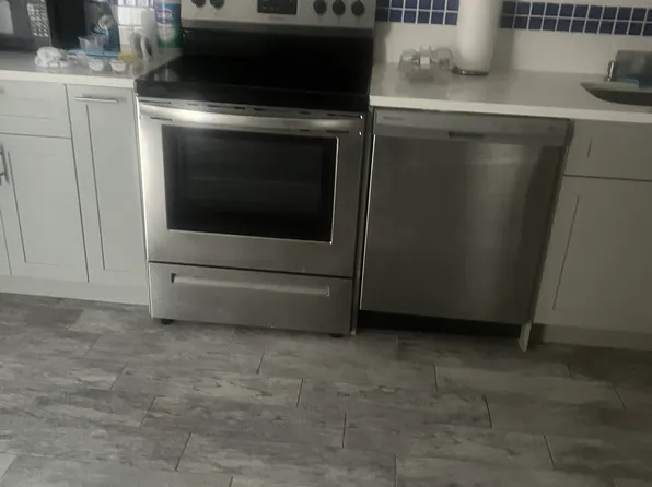 (undisclosed Address), Valley Stream, NY 11580