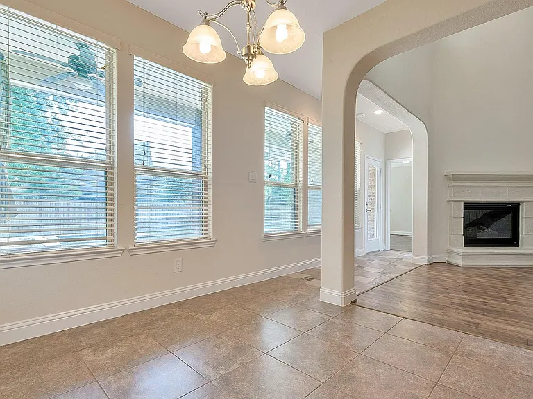 22 Garden Path Pl — Photo 19