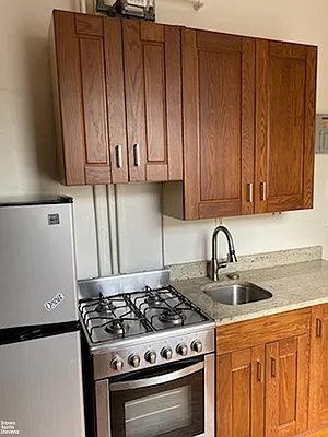 Rented by Brown Harris Stevens | media 26