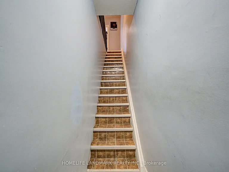 19 Armstrong Ave — Photo 15