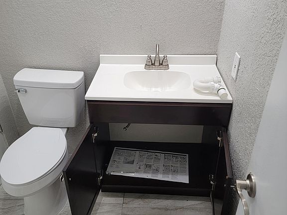 3rd image of 3006 Bear Springs Dr