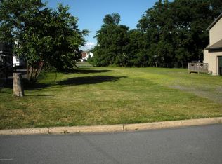 575 W Sperling St, West Wyoming, PA 18644