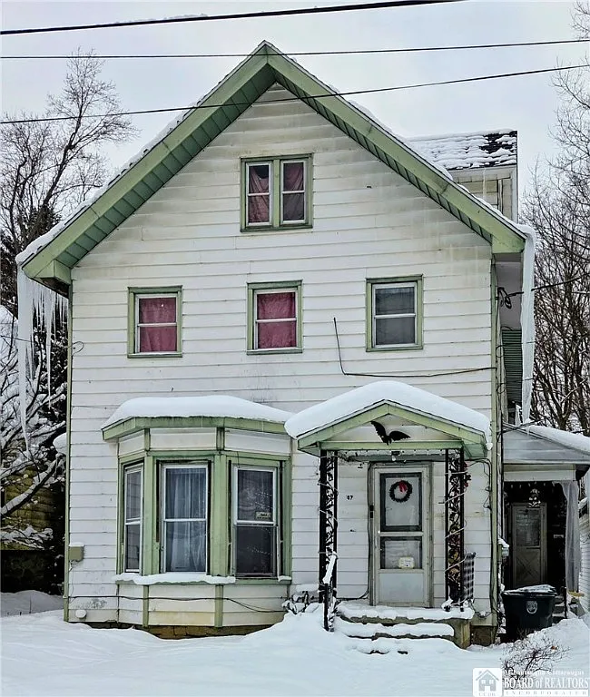 47 Wescott St photo 1