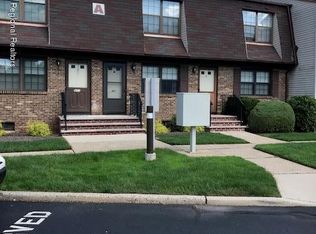 421 Wallace St #421, Edison, NJ 08817