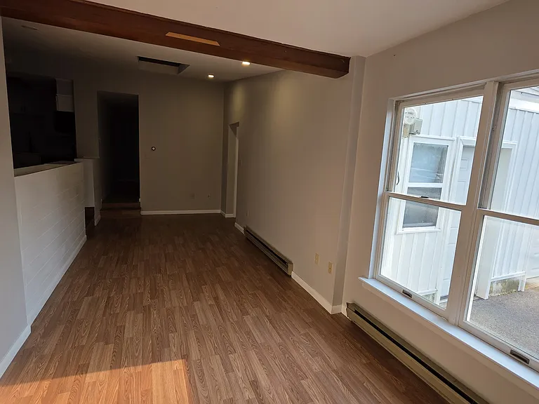 124 N Main St #3 — Photo 2