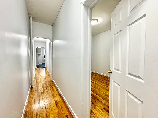 Rented by Pear NYC LLC | media 27