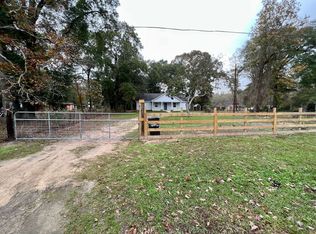 26165 Magnolia Dr, Splendora, TX 77372