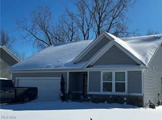 441 Community Ln, Painesville, OH